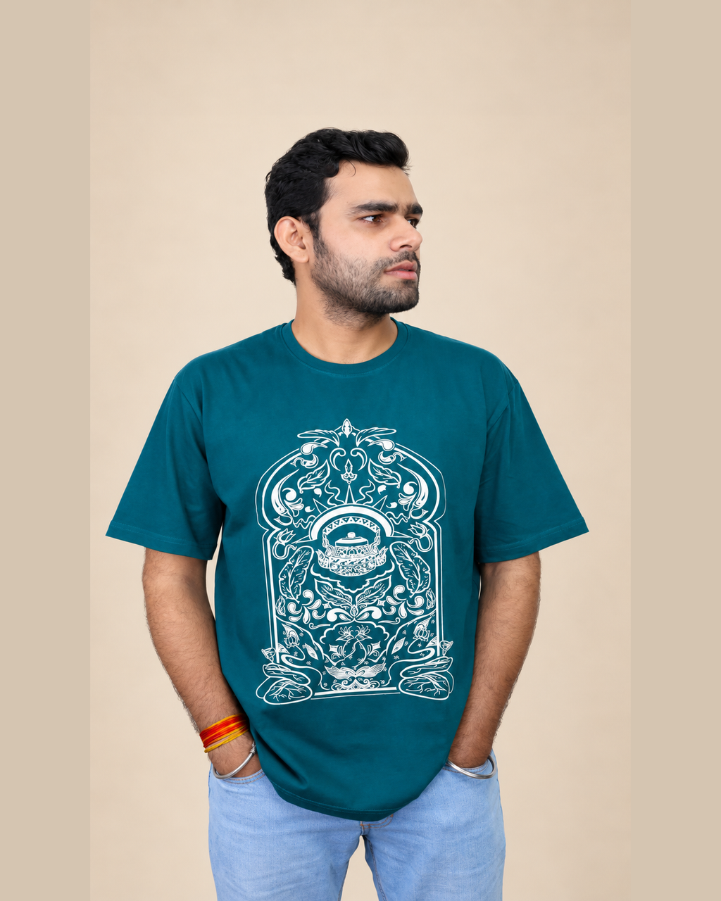 IndiThrob Tea Pot oversized T-shirt studio fit